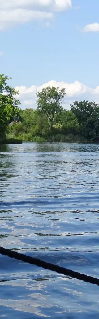 Hausboot, Natur und Rollstuhl – die perfekte Kombination!